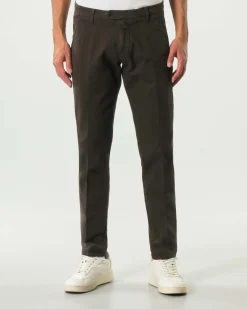 Pantalone chino New Rolf Roy Roger's marrone slim-fit in gabardina di cotone stretch