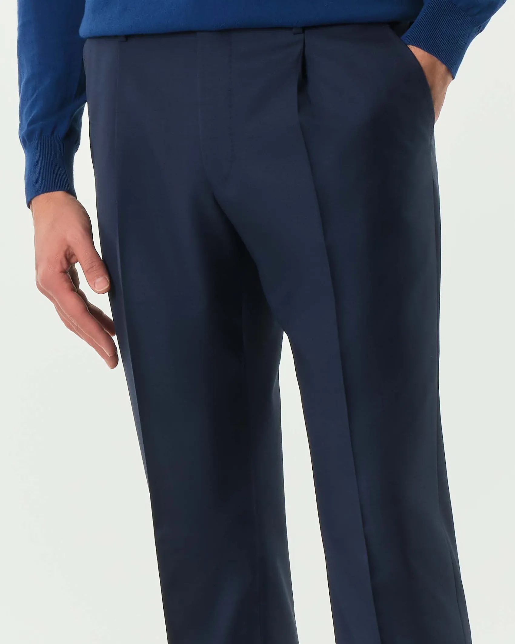 Pantalone Pellizzari drop6 blu in tela di pura lana con una pinces