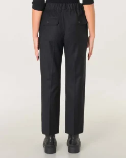 Pantaloni a gamba dritta nero in flanella con tasche applicate con patta sul retro