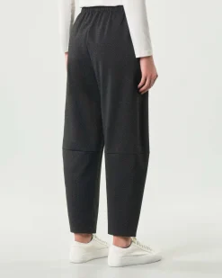 Pantaloni a pallocino Jurerê grigi in misto viscosa stretch punto Milano a microfantasia jacquard nera