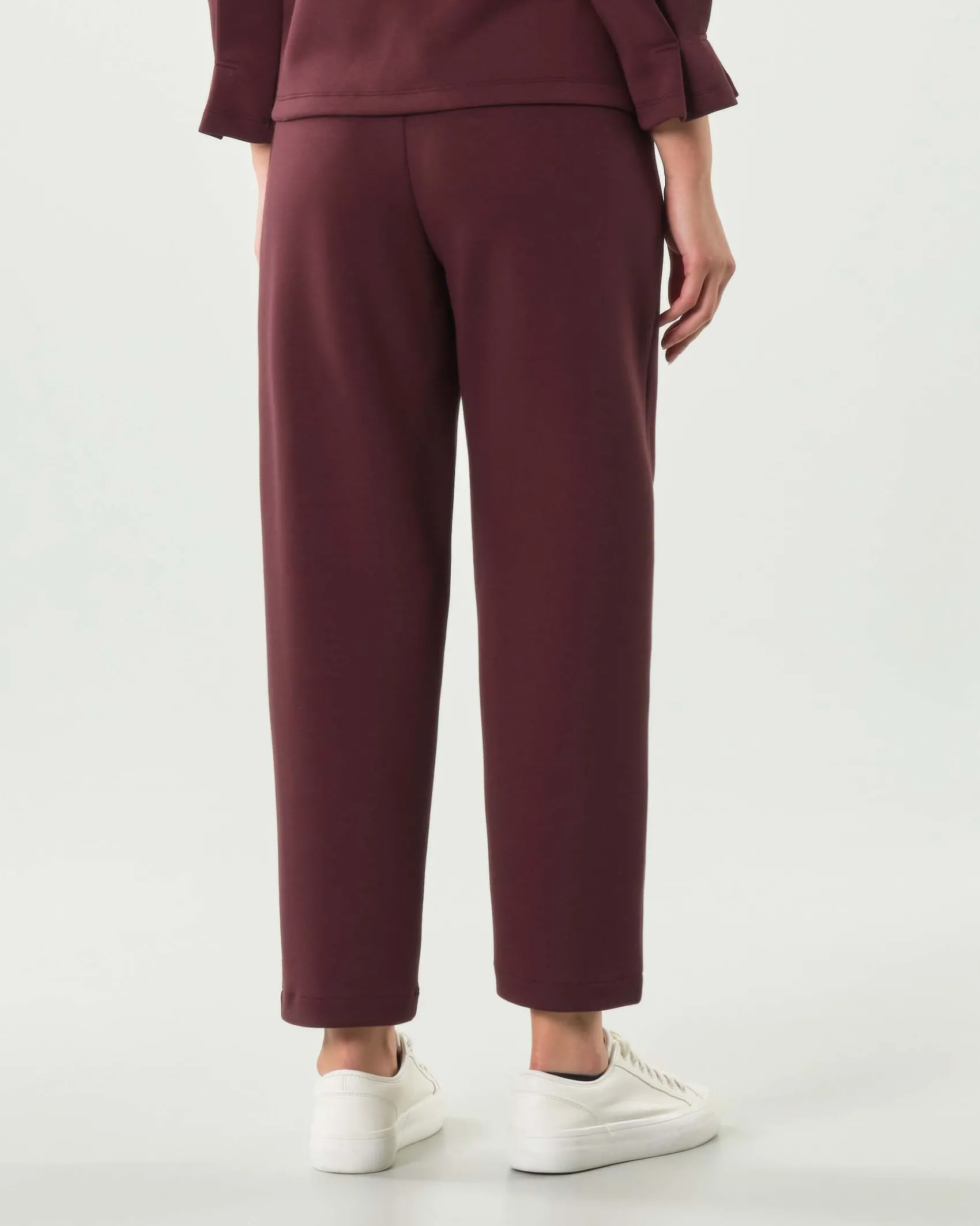 Pantaloni bordeaux Hlo! dalla linea baloon in tessuto effetto scuba con elastico inserito in vita