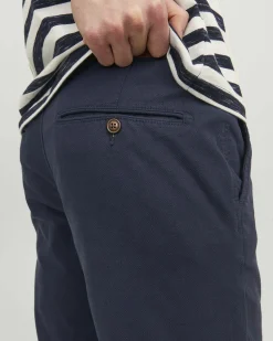 Pantaloni chino Jack & Jones slim-fit blu in tessuto armaturato di cotone stretch con risvolti al fondo