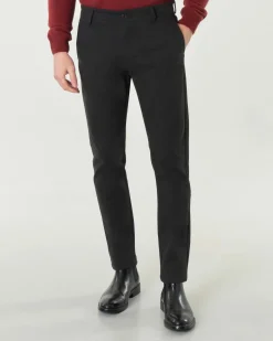 Pantaloni chino My Stuff nero in gabardina di cotone stretch