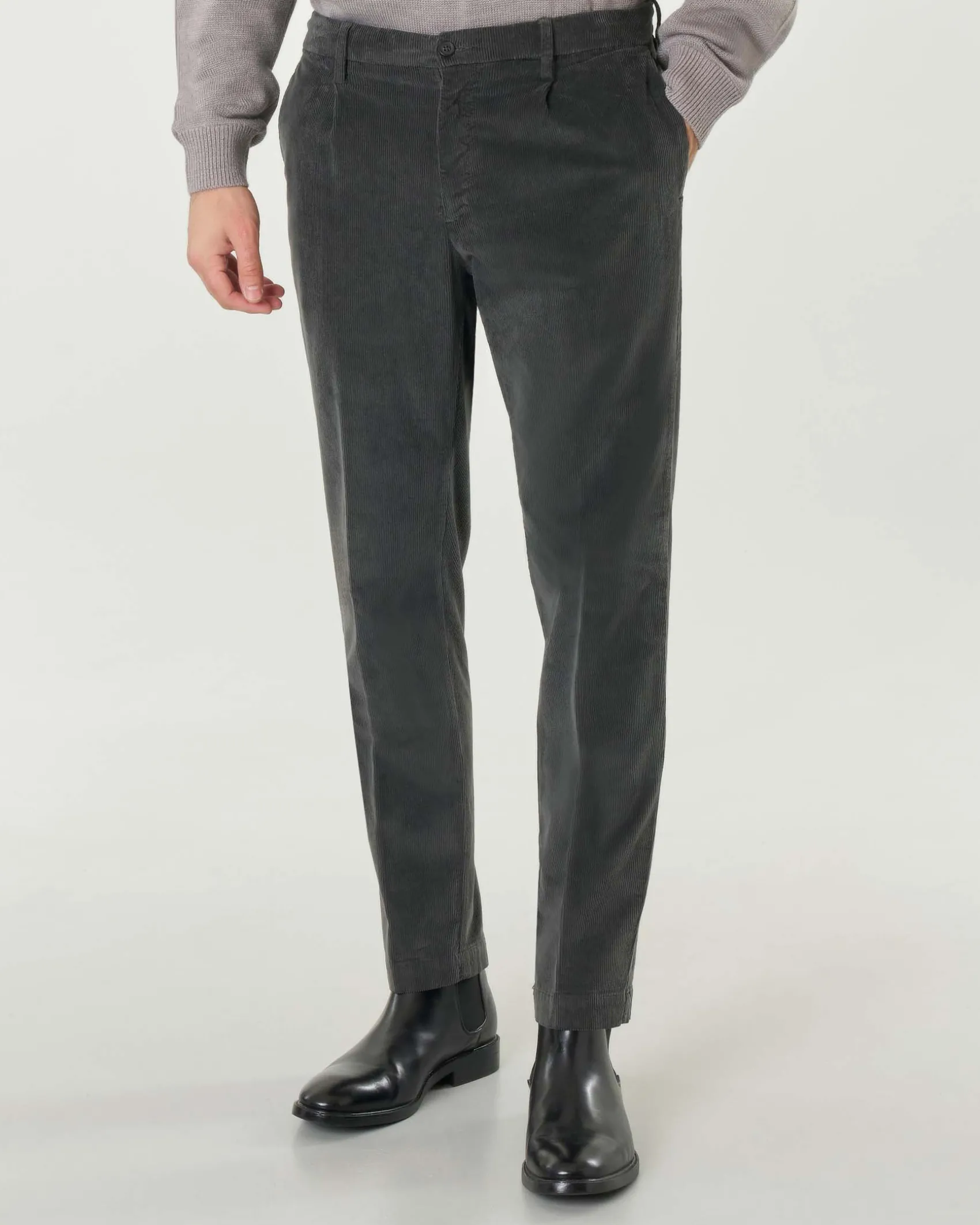 Pantaloni chino Pellizzari antracite in velluto millerighe con pinces frontale ed elastico sul retro