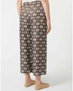 Pantaloni cropped Weekend Max Mara in seta marrone a fantasia fiori bianchi