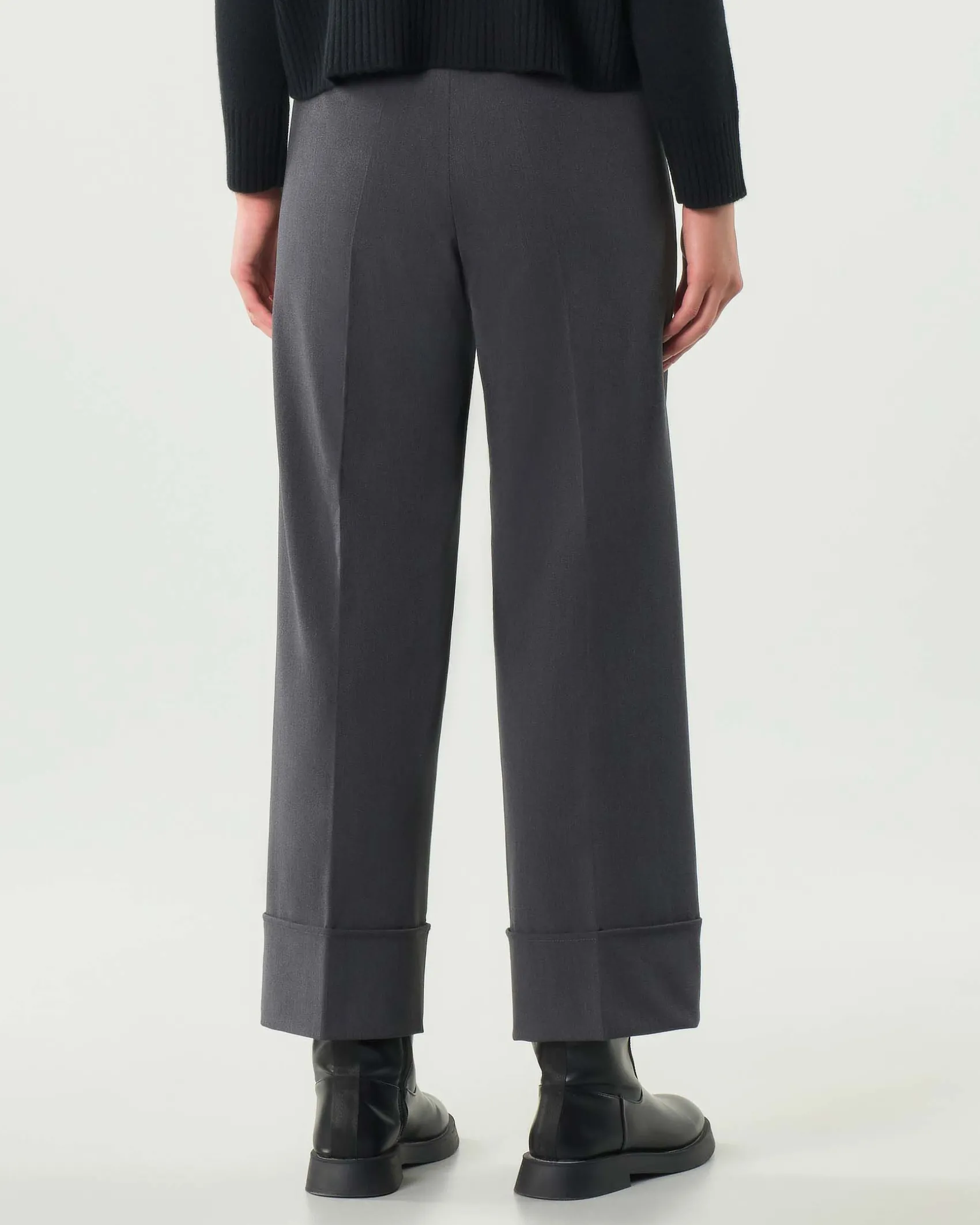 Pantaloni grigi alla caviglia Emme Marella con risvolto al fondo