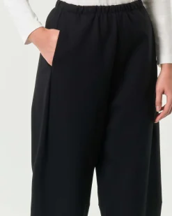 Pantaloni neri a pallocino Jurerê in misto viscosa stretch punto Milano con elastico inserito in vita