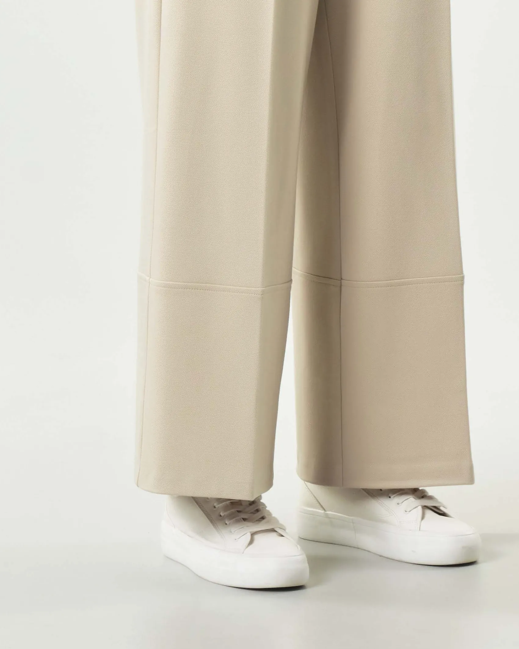 Pantaloni super wide color gesso Jurerê in tricot di misto viscosa con elastico in vita