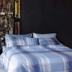 Parure lenzuola Cairoli a due piazze in cotone a fantasia tartan azzurra e beige 255x290