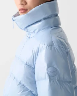 Piumino azzurro Colmar Originals in tessuto trapuntato effetto glossy imbottito in piuma naturale con collo alto