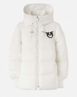 Piumino bianco Pinko dalla linea a campana in tela tecnica con cappuccio e logo nero applicato sul petto