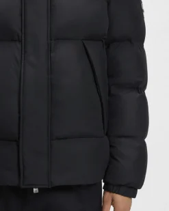 Piumino Boss nero in nylon opaco idrorepellente con cappuccio staccabile