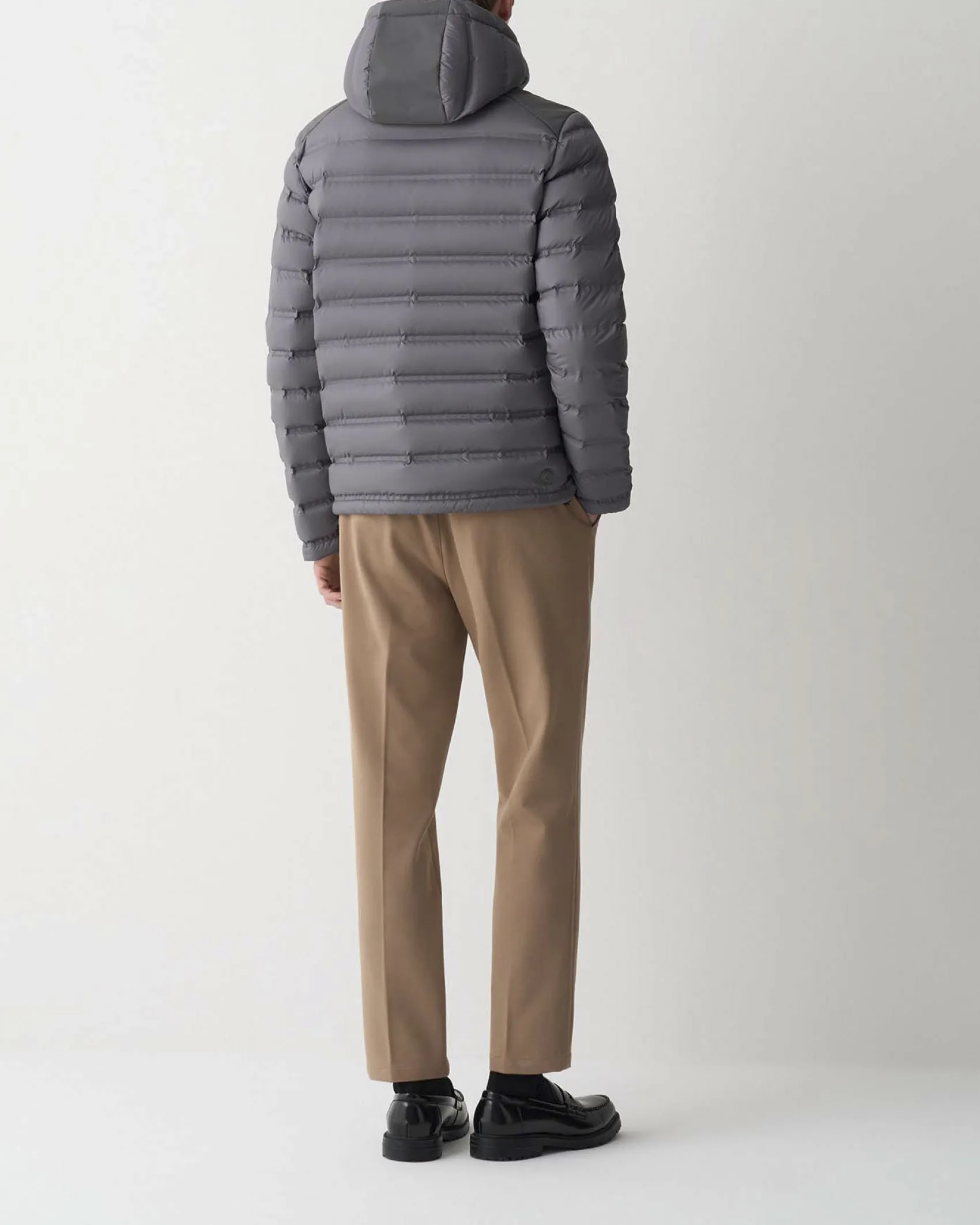 Piumino Colmar Originals grigio bi-tessuto con cappuccio e inserti su spalle e tasche in tessuto stretch