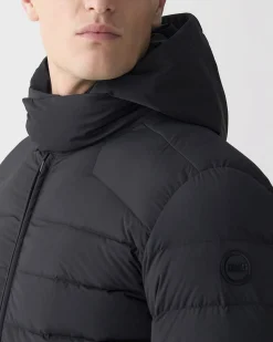 Piumino Colmar Originals nero in nylon stretch con pettorina e cappuccio staccabile