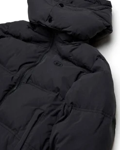 Piumino Diesel nero in nylon opaco con cappuccio