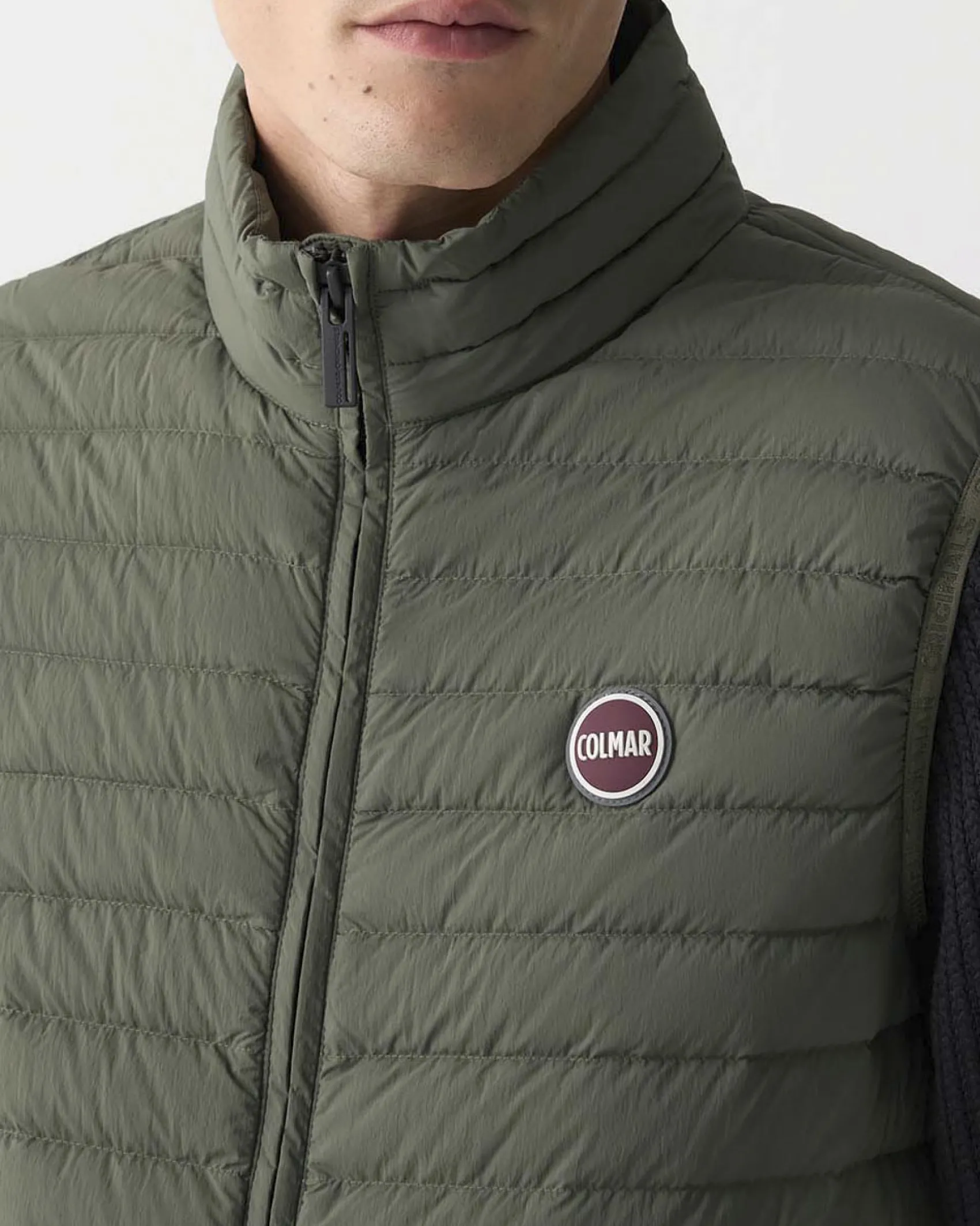 Piumino gilet Colmar Originals verde militare in nylon crinkle imbottito in piuma