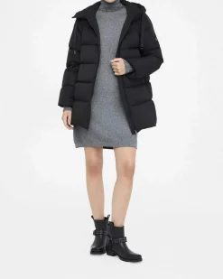 Piumino Liu Jo Jeans nero in nylon trapuntato con cappuccio e ricami