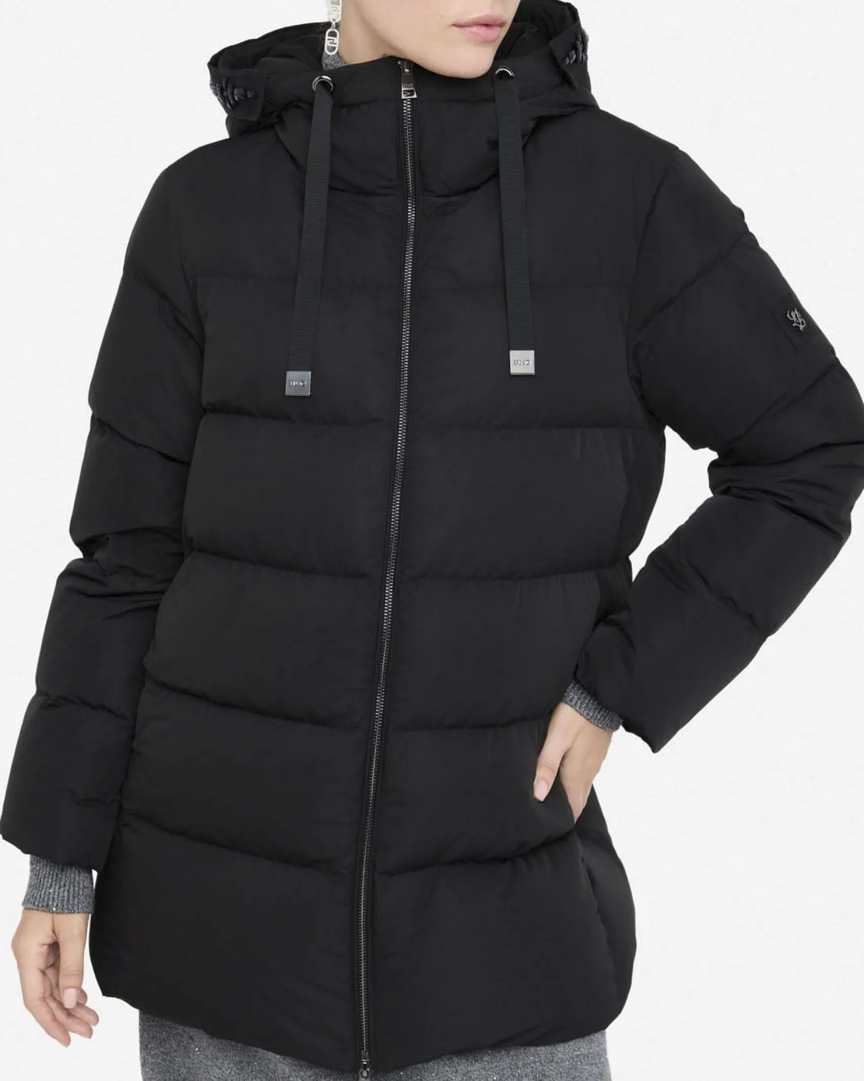 Piumino Liu Jo Jeans nero in nylon trapuntato con cappuccio e ricami