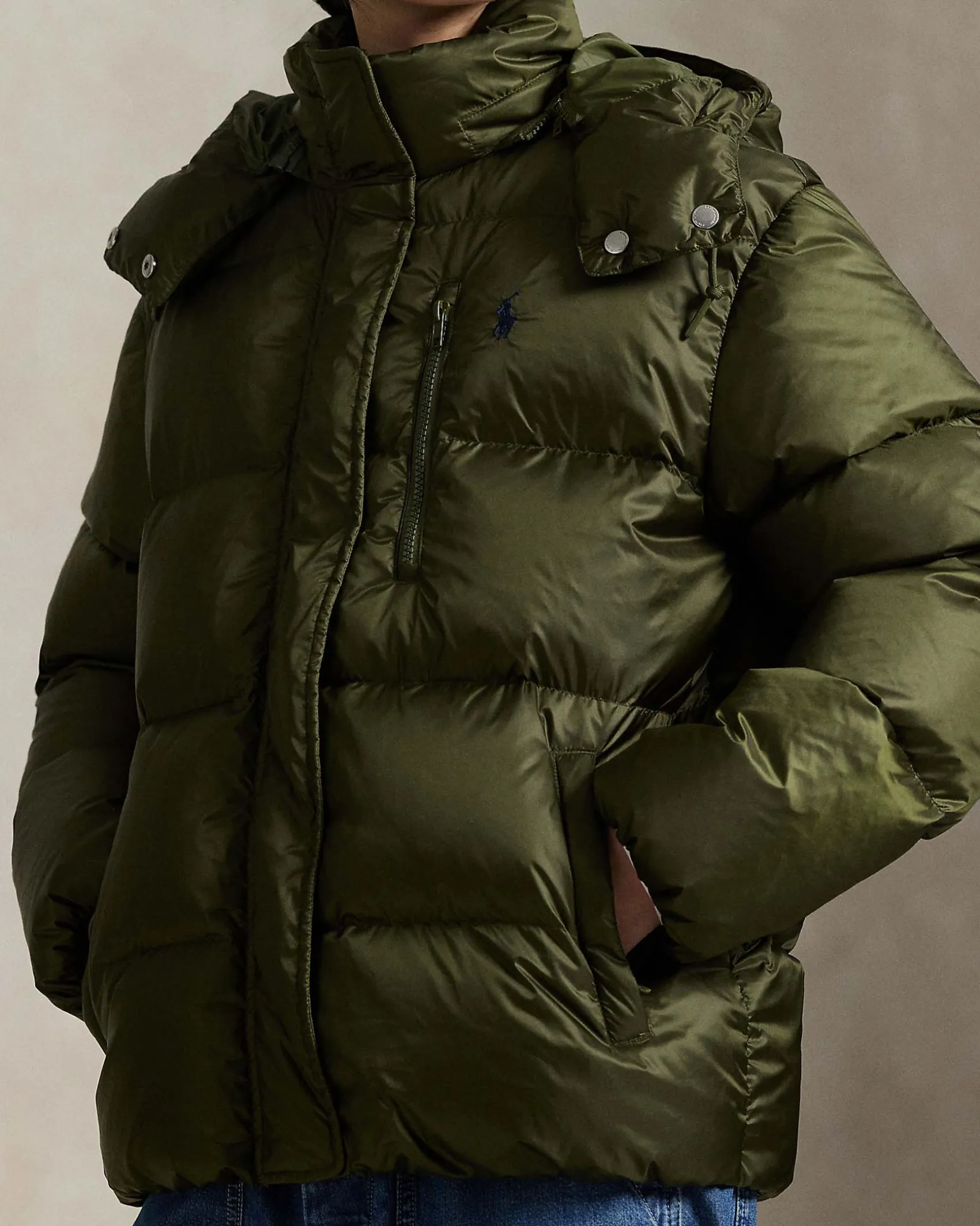 Piumino verde militare Polo Ralph Lauren con imbottitura in piuma naturale e cappuccio removibile