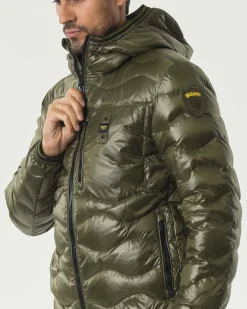 Piumino Wave Blauer verde militare con cappuccio fisso e trapuntatura ad onde