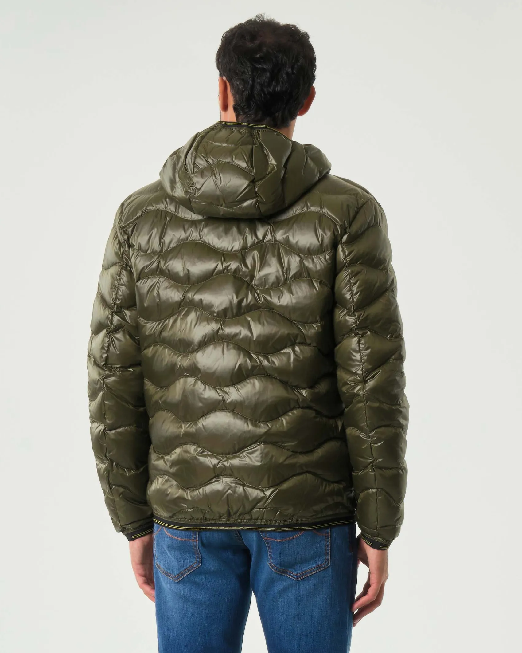 Piumino Wave Blauer verde militare con cappuccio fisso e trapuntatura ad onde