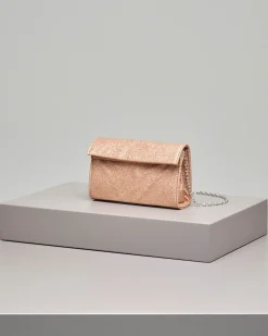 Pochette a base rigida in tessuto effetto glitter color rame con piccola patta