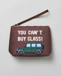 Pochette Aline marrone in tessuto effetto lana con grafica fuoristrada e scritta you can't buy class!