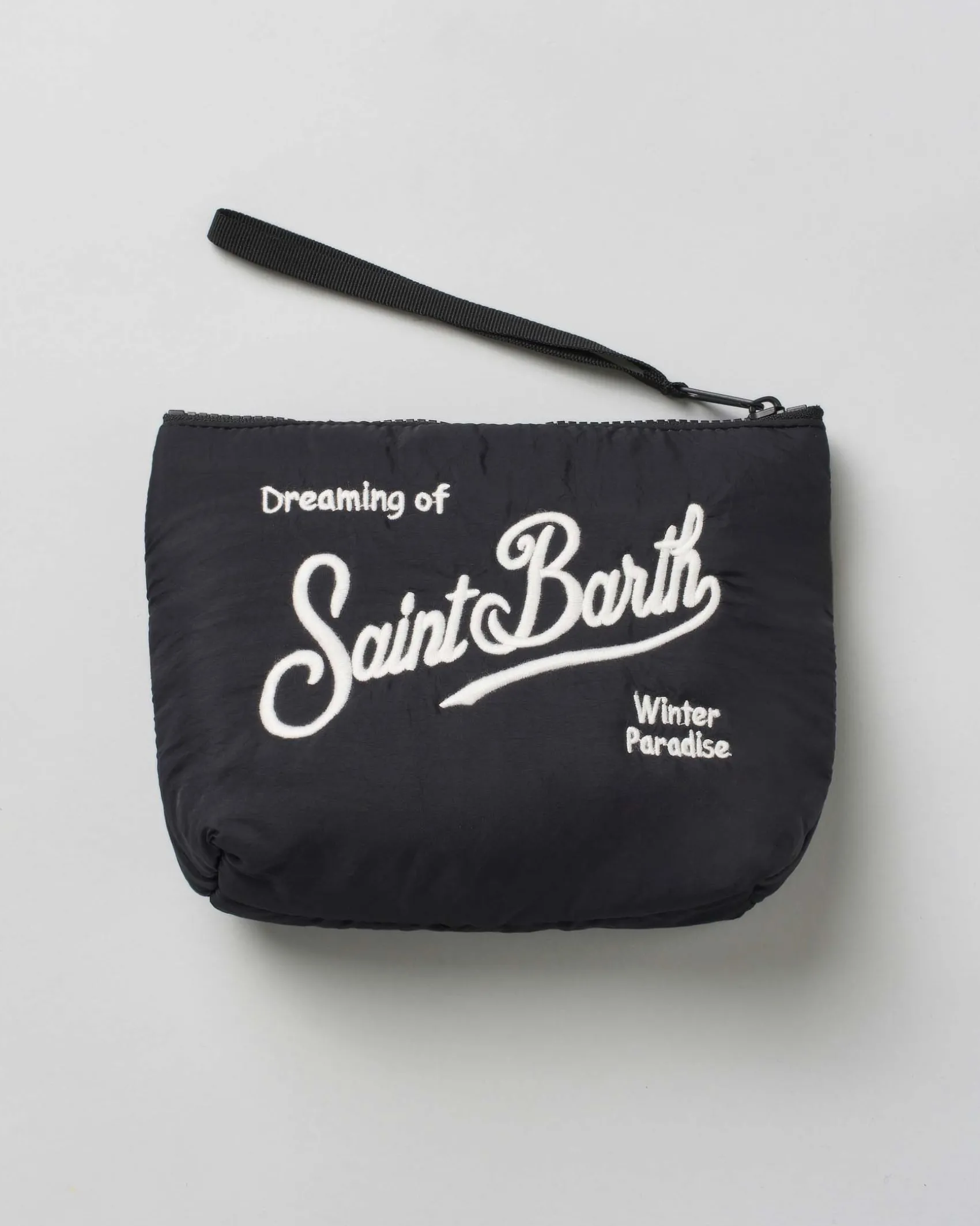 Pochette Aline Puffer nera in nylon impermeabile con logo bianco ricamato fronte e retro