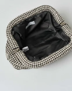 Pochette Anna Cecere in maglia di strass argento con chiusura a scatto