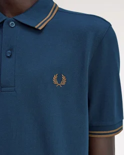 Polo Fred Perry ottanio mezza manica con bordino caramello