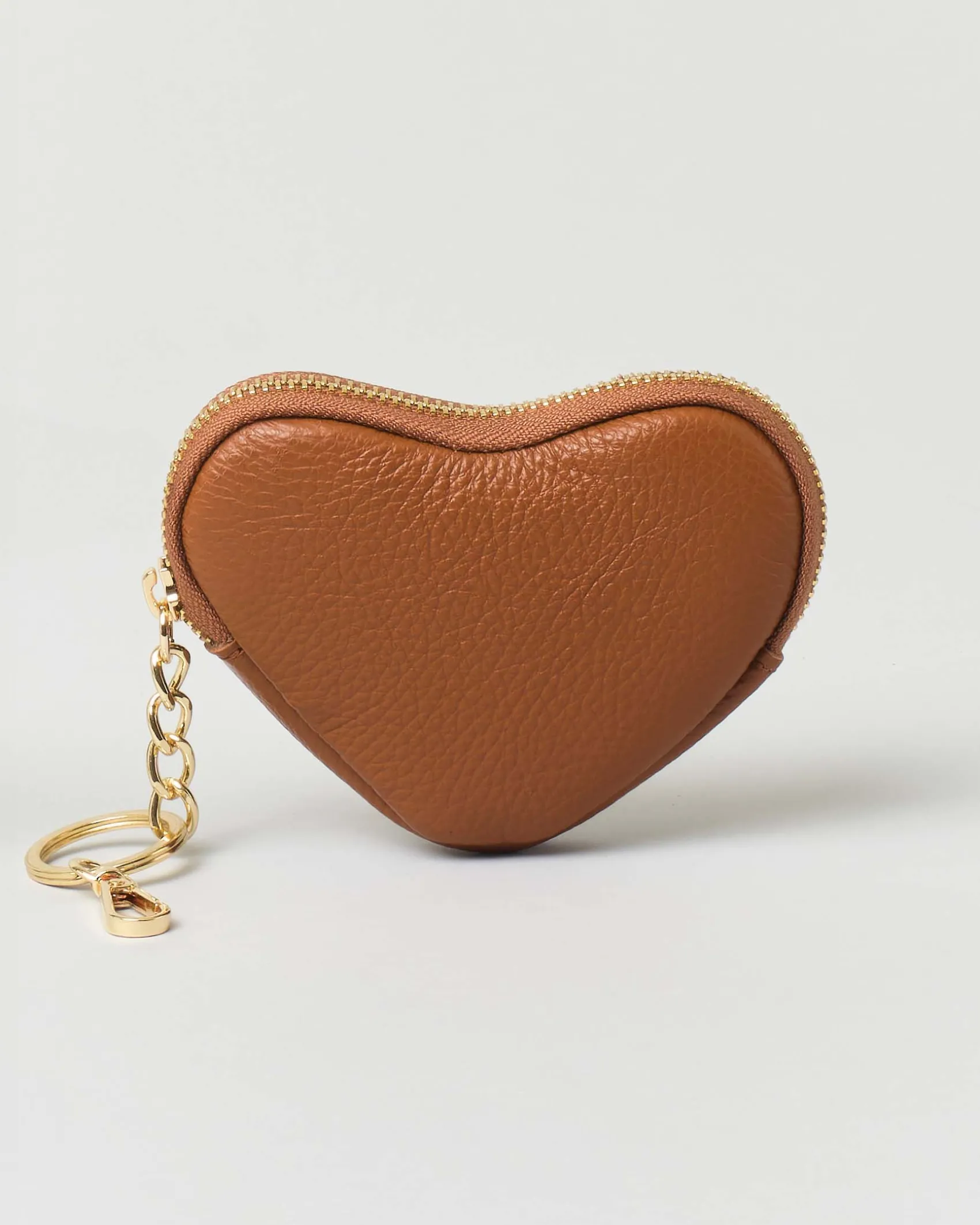 Portachiavi color cuoio in pelle a forma di cuore con cerniera