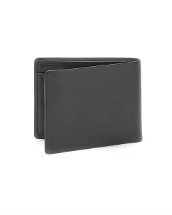Portafoglio Guess nero in pelle liscia con logo scritta in metallo e tasca portamonete