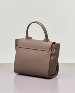 Postina in pelle liscia color taupe con cinturini laterali