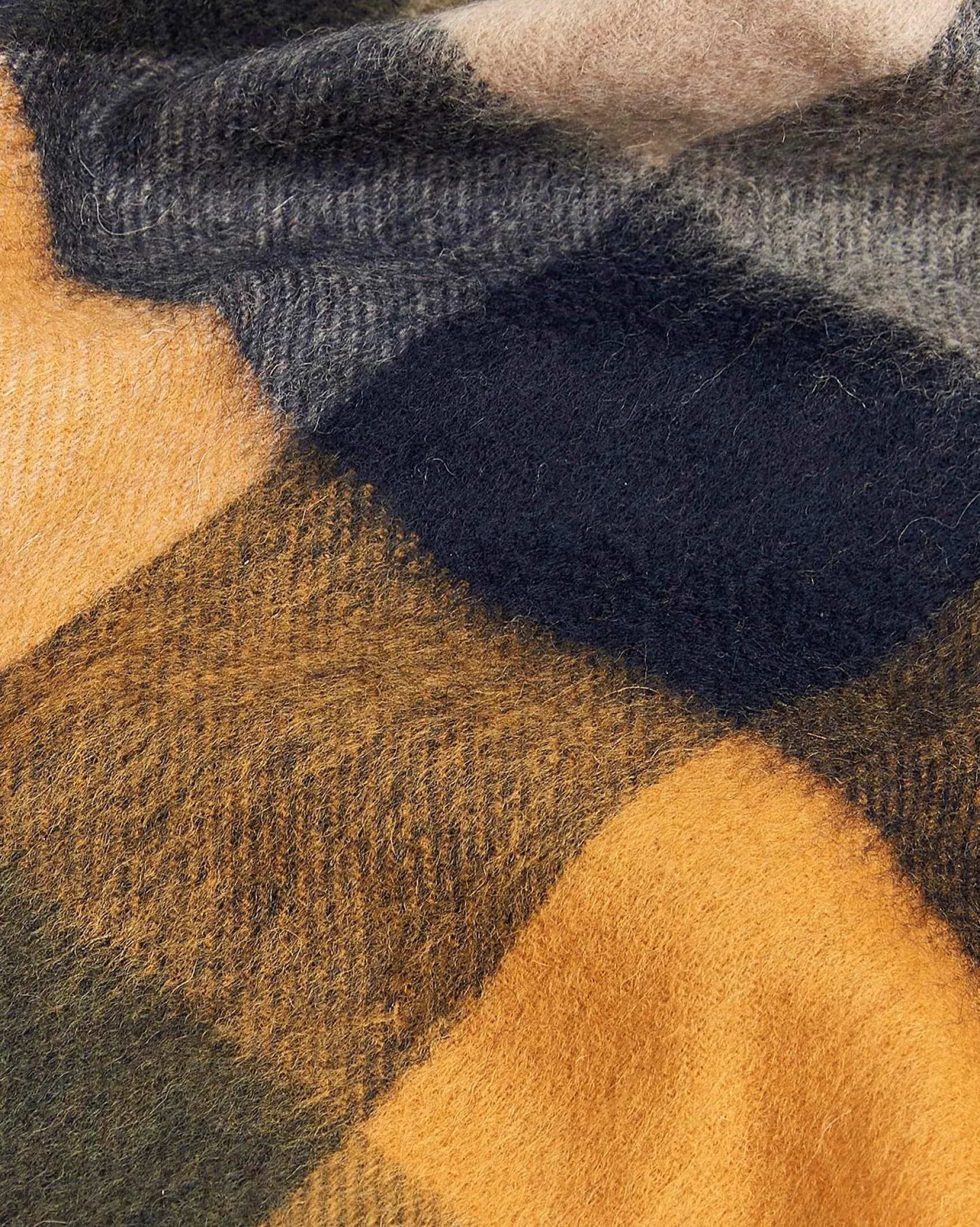 Sciarpa Barbour in fantasia check ocra blu e verde militare in pura lana