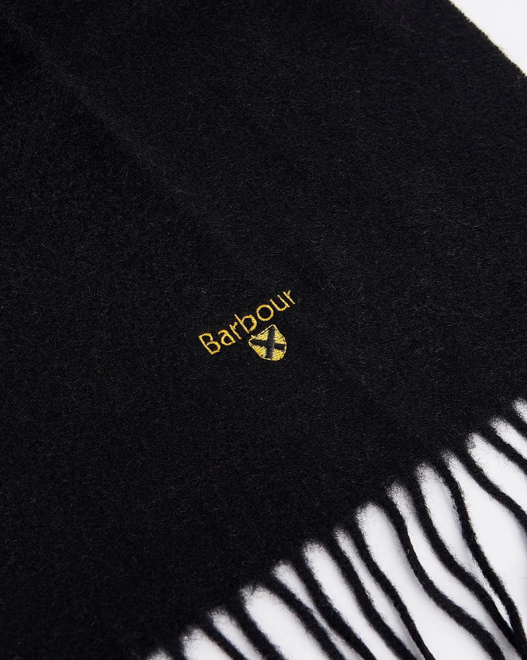 Sciarpa Barbour nera in pura lana con frange