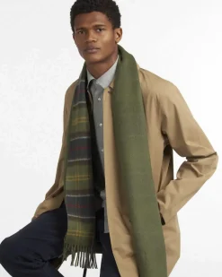 Sciarpa Barbour verde salvia tinta unita reversibile in tartan check