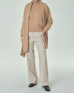 Sciarpa color cammello in puro cashmere
