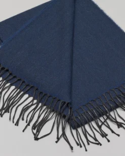 Sciarpa Pellizzari blu indaco in tessuto micro armatura con frange