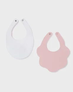 Set con due bavaglini in cotone bianco e rosa con patch di cuori 3 mesi