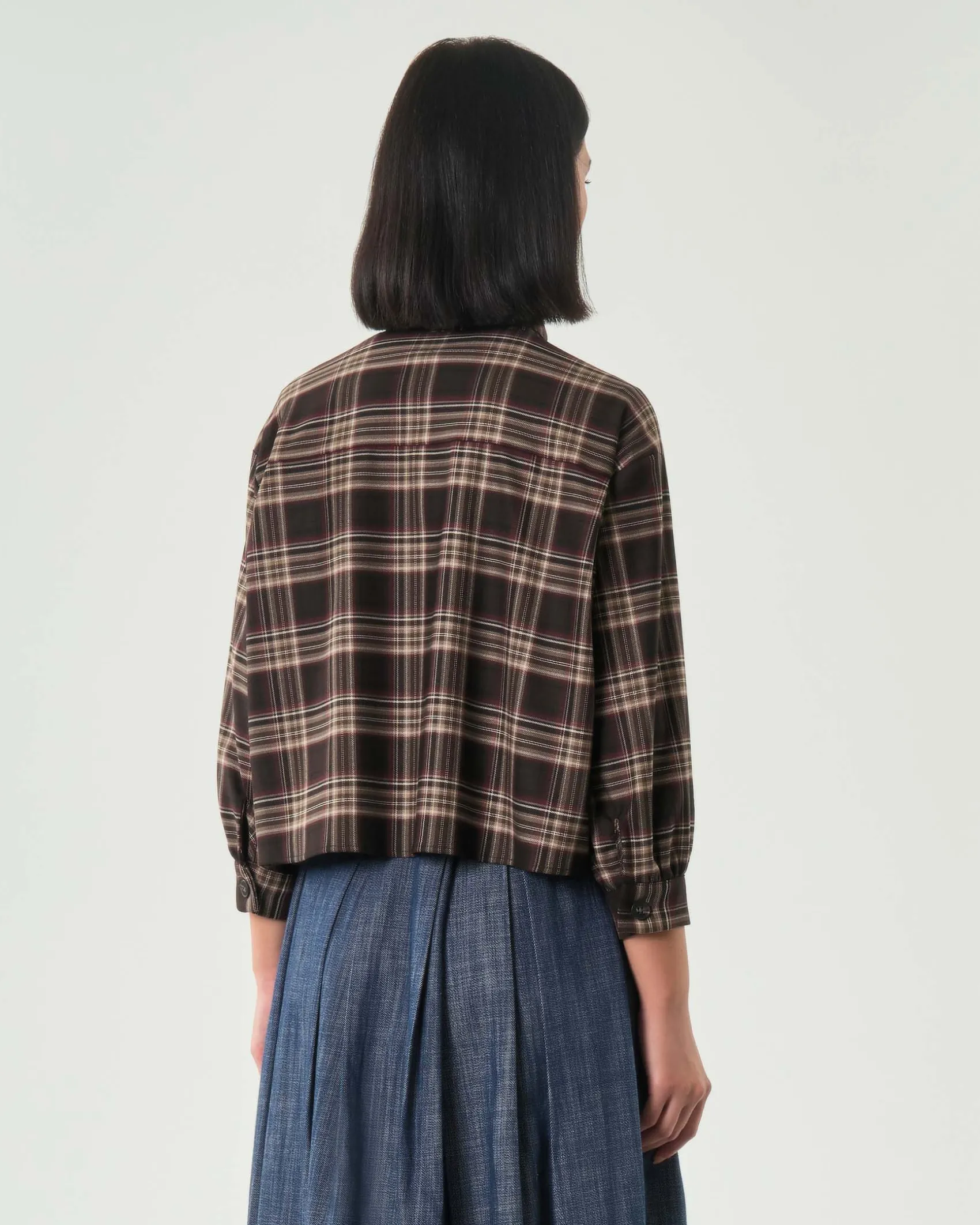 Shacket Hlo! a fantasia check marrone e beige in misto viscosa