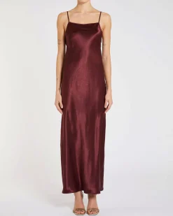 Slip dress bordeaux Marella in tessuto effetto raso con spalline sottili e casacca a maniche lunghe