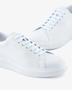 Sneakers Armani Exchange bianche in pelle con logo inciso tono su tono