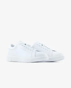 Sneakers Armani Exchange bianche in pelle con logo inciso tono su tono