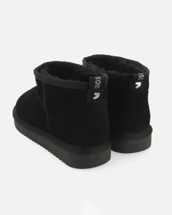 Stivaletto Gioseppo nero in pelle scamosciata con suola gommata