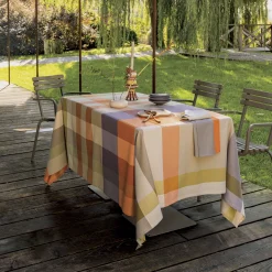 Tovaglia rettangolare per 12 persone in cotone a fantasia tartan multicolor