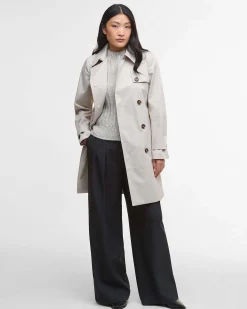 Trench corto beige Barbour modello Greta in misto viscosa con chiusura a doppiopetto