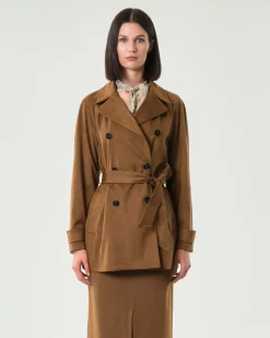 Trench corto color cuoio Emme Marella effetto suede con chiusura a doppiopetto e cintura in vita
