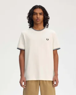 T-shirt mezza manica Fred Perry color panna con bordino blu