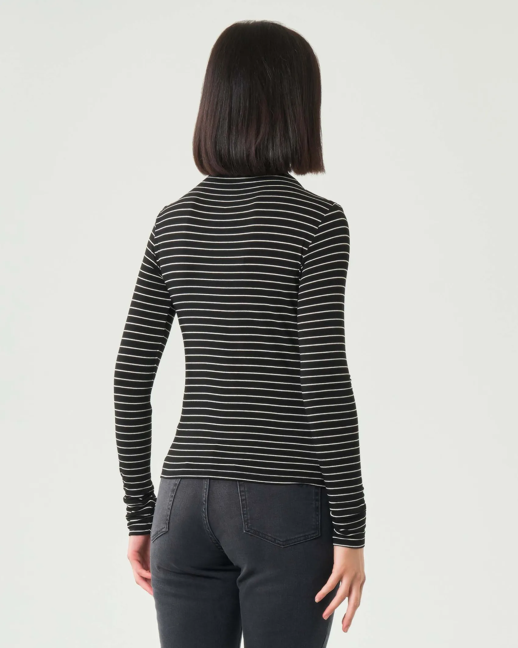 T-shirt a collo alto nera a righe bianche Emme Marella a maniche lunghe in viscosa stretch