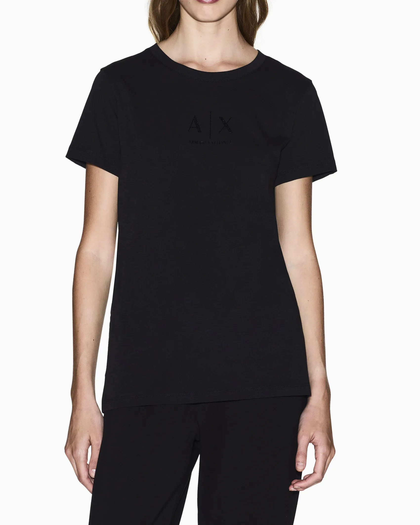 T-shirt Armani Exchange nera in cotone con logo in rilievo sul petto
